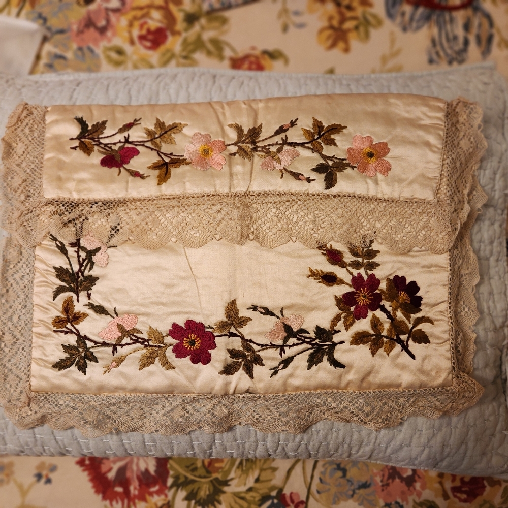 Vintage Lingerie Pouch